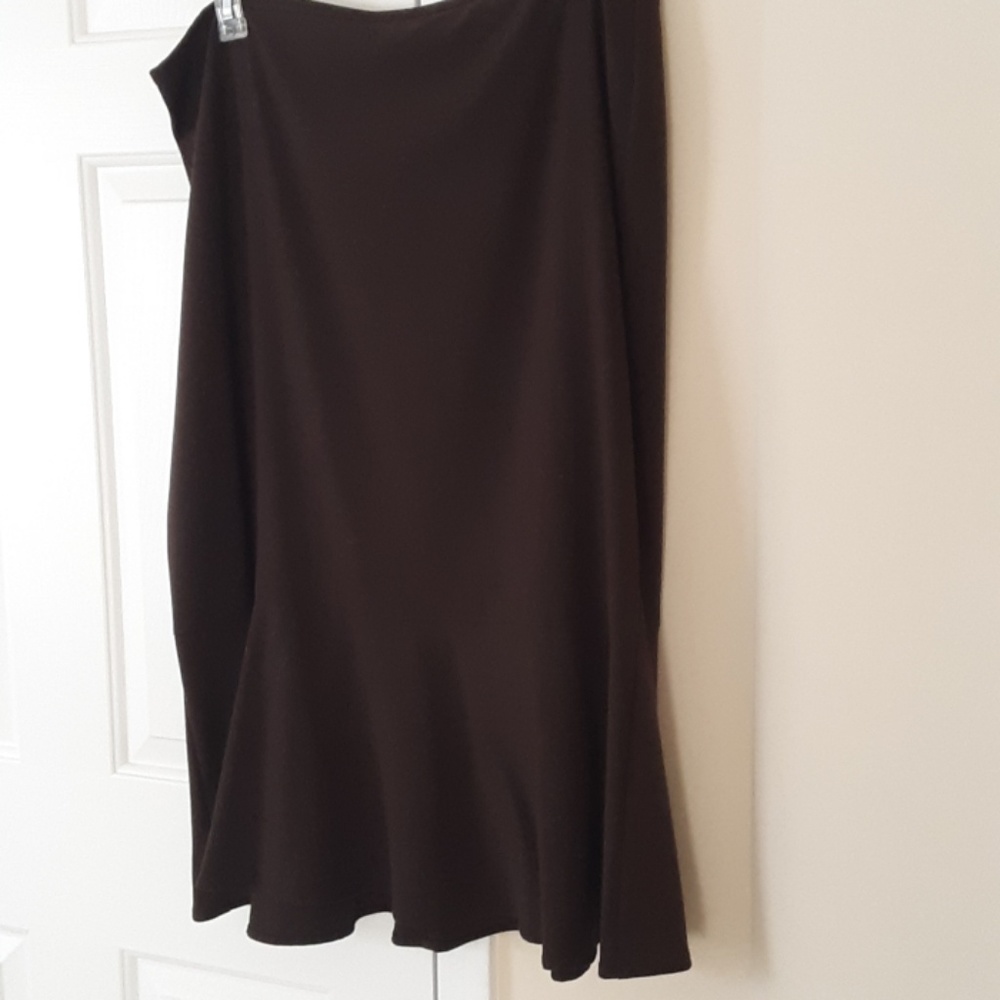 Flowy brown maxi